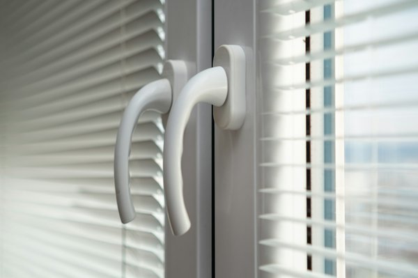 PVC ou aluminium : quelle fenêtre le Mans choisir ?